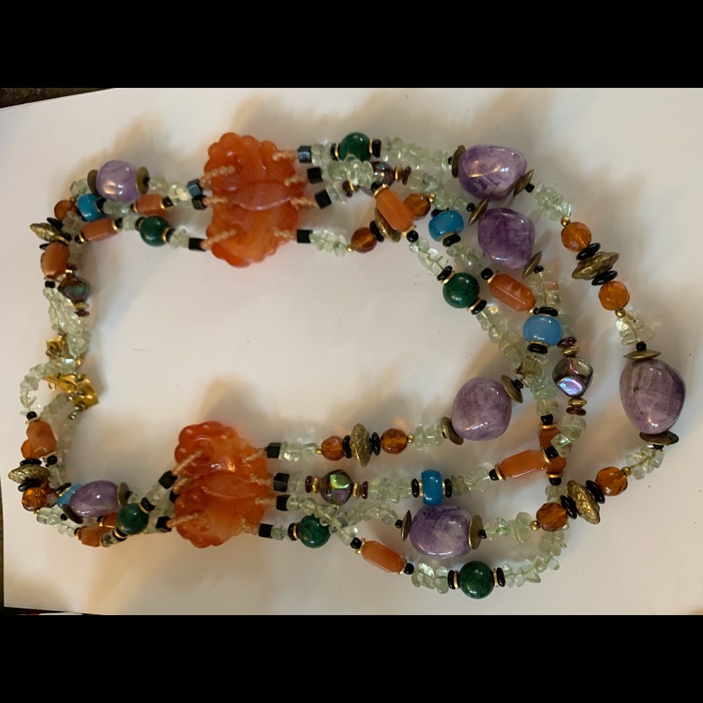 Bright stone necklace